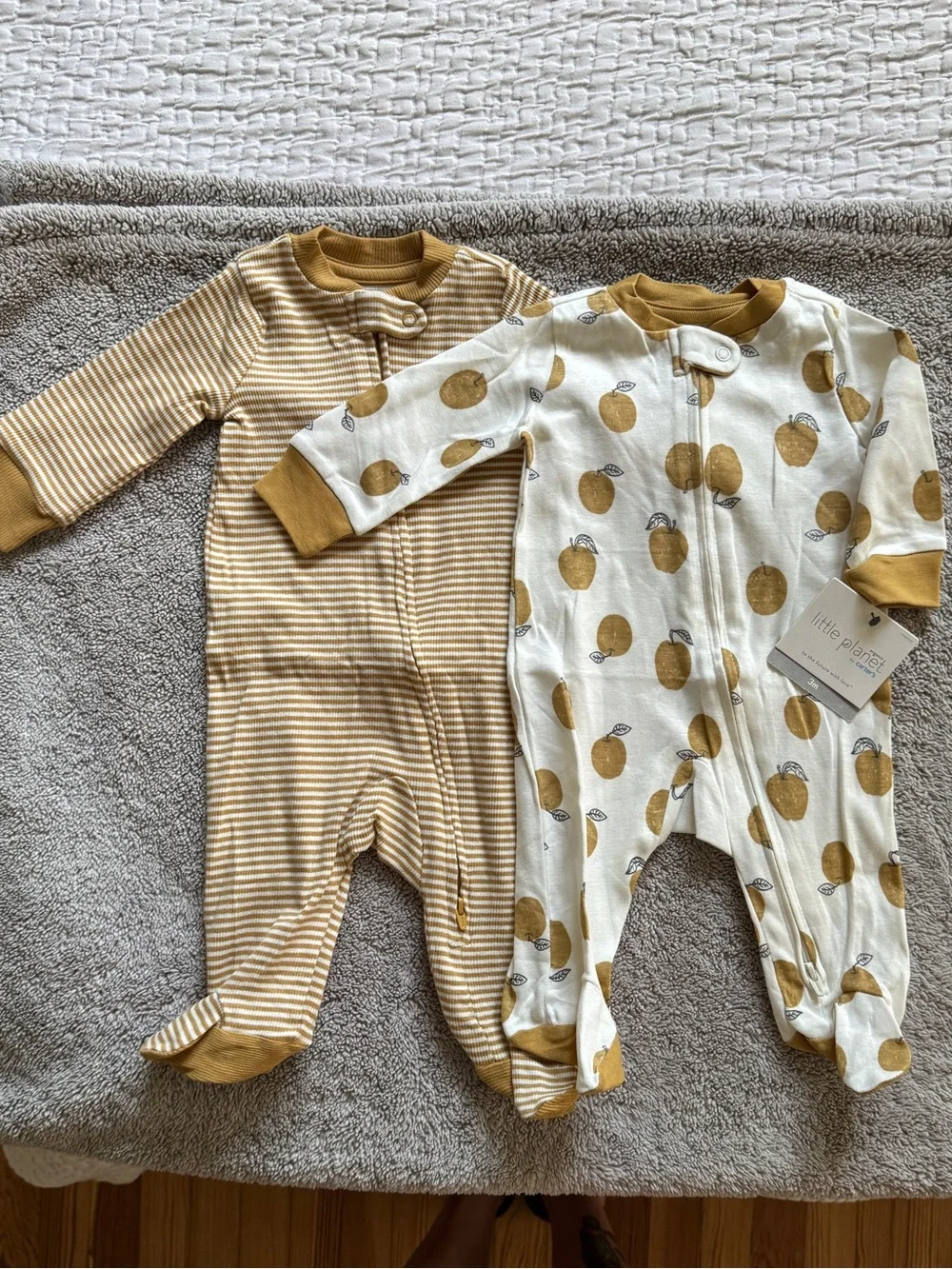NWT Carters baby Sleeper Bundle size 3M